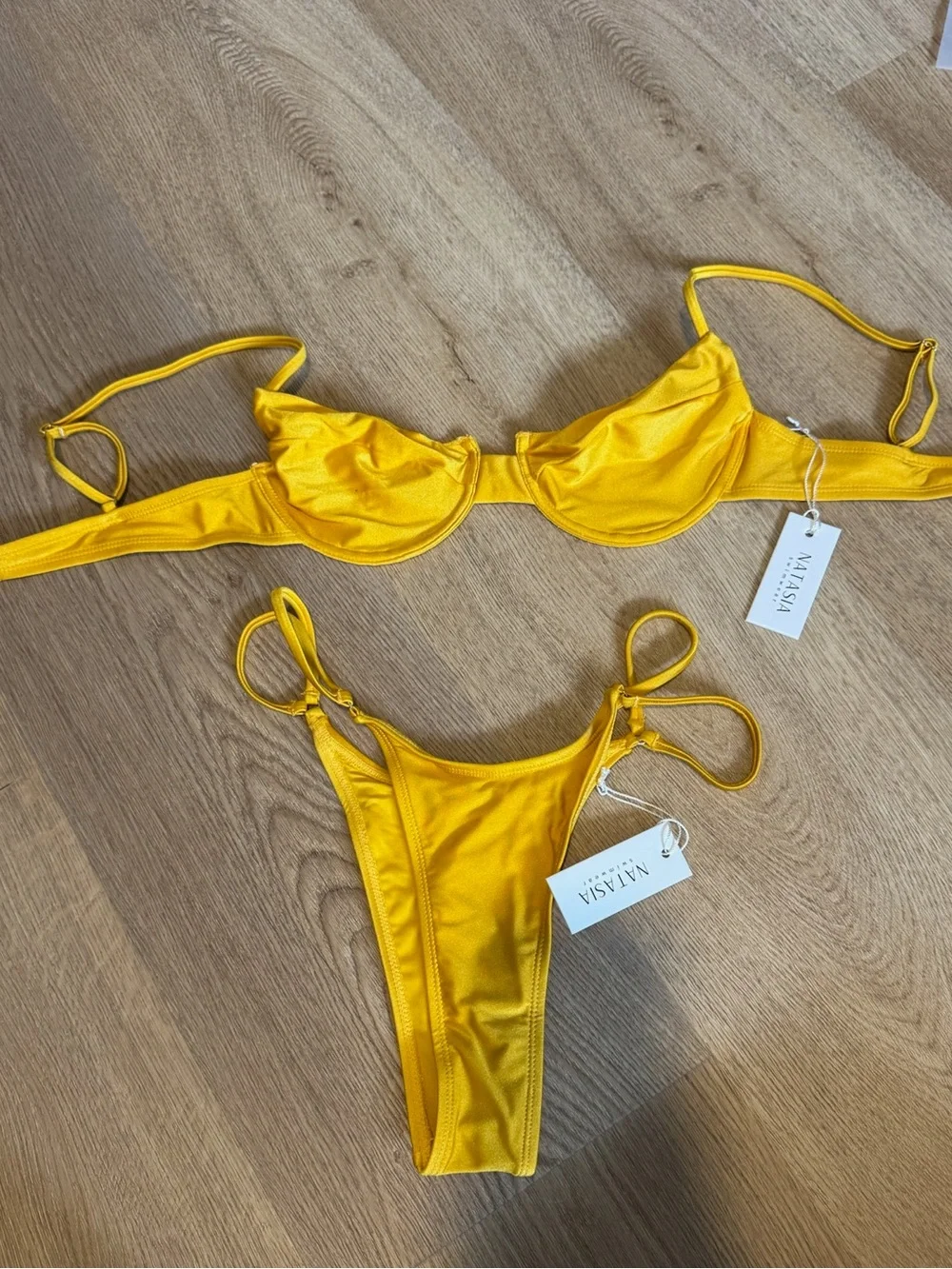 NWT Natasia Swimwear